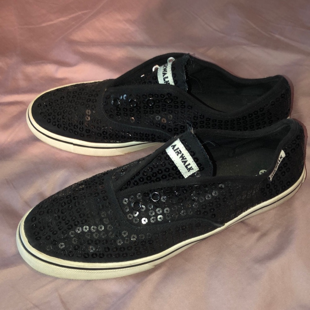 Airwalk sneakers